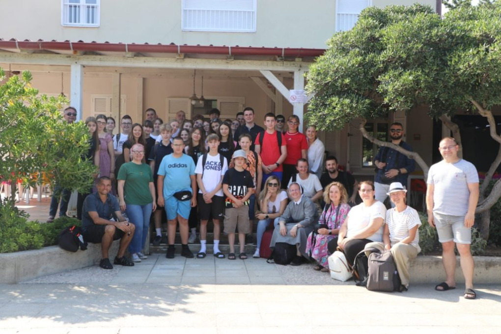 Nagrađeni vjeroučenici Požeške biskupije boravili u dječjem odmaralištu u Baški