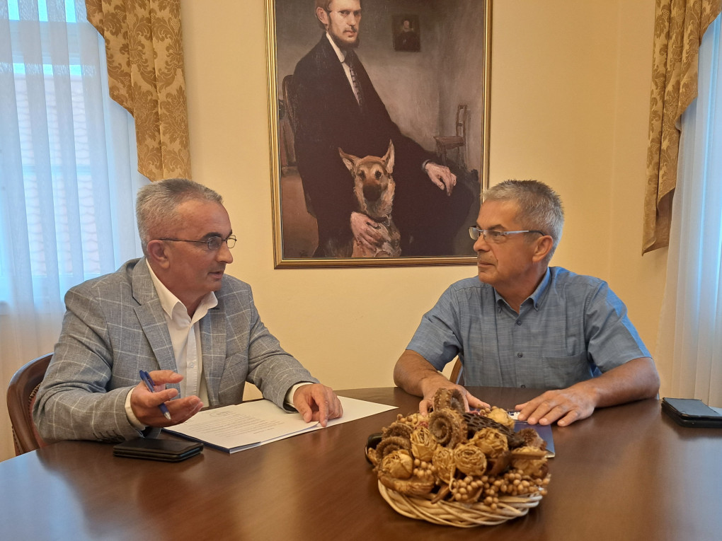Gradonačelnik Miličević ugostio Davora Hušku, ravnatelja Braniteljskog centra