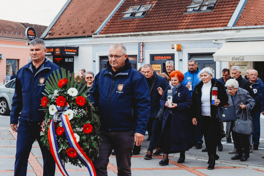 Uoči Dana sjećanja na žrtve Domovinskog rata i Dana sjećanja na žrtvu Vukovara i Škabrnje, u Požegi odana počast hrvatskim braniteljima