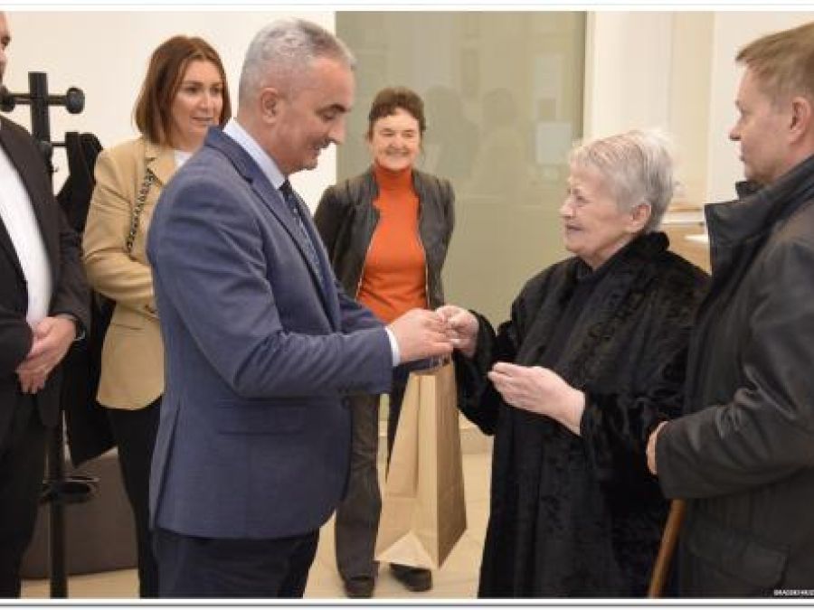 Majka vukovarskoga heroja Jean-Michela Nicoliera posjetila Gradski muzej Požega