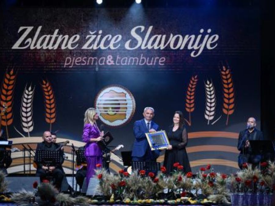 ZLATNE ŽICE SLAVONIJE: Požega je odala priznanje svom Borisu Ćiri Gašparcu