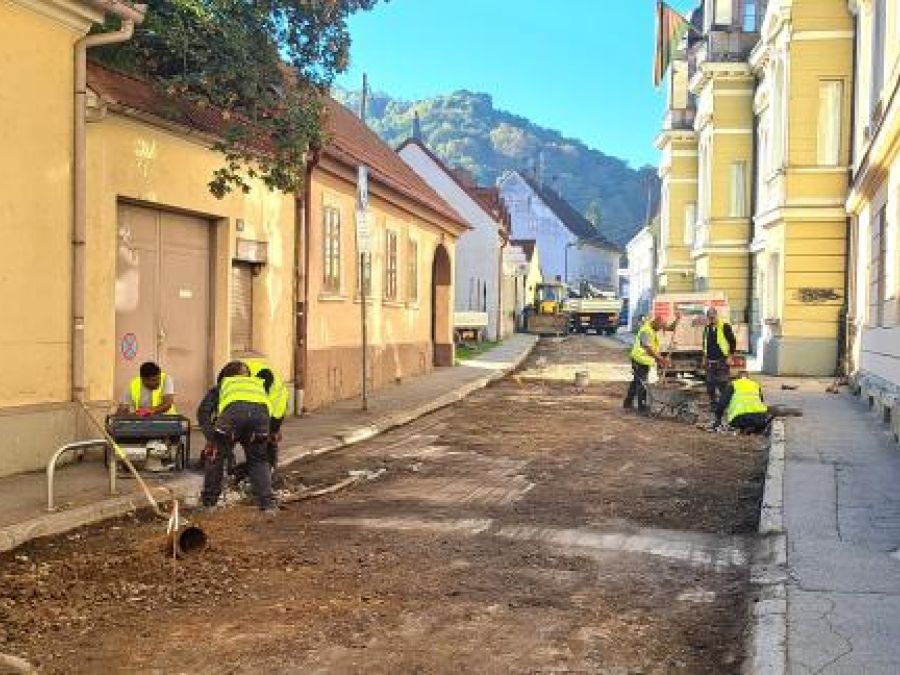 SANACIJA PROMETNICE Županijska ulica dobiva novi asfalt od Ulice Matice hrvatske do Ulice Kamenita vrata