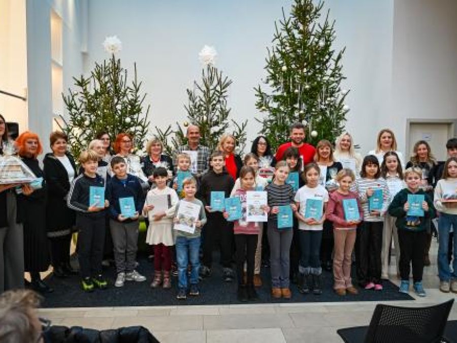 GRADSKA KNJIŽNICA POŽEGA Svečano na kraju godine - proglašeni najčitatelji u 2025.