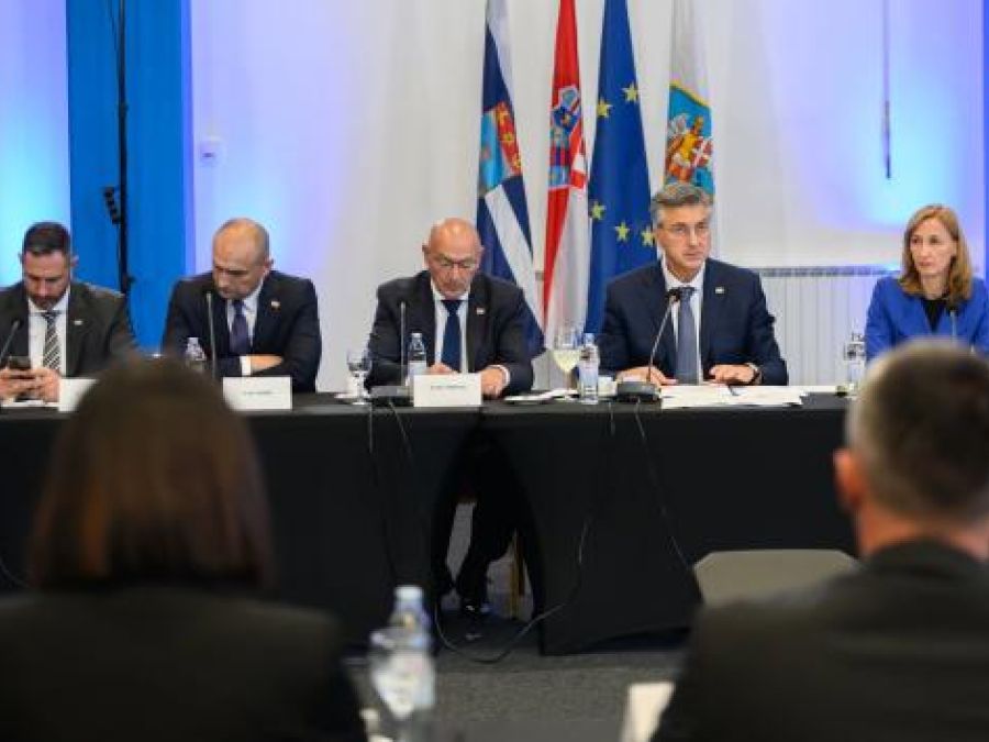U DONJEM MIHOLJCU Gradonačelnik Miličević sudjelovao na 21. sjednici Savjeta za Slavoniju, Baranju i Srijem