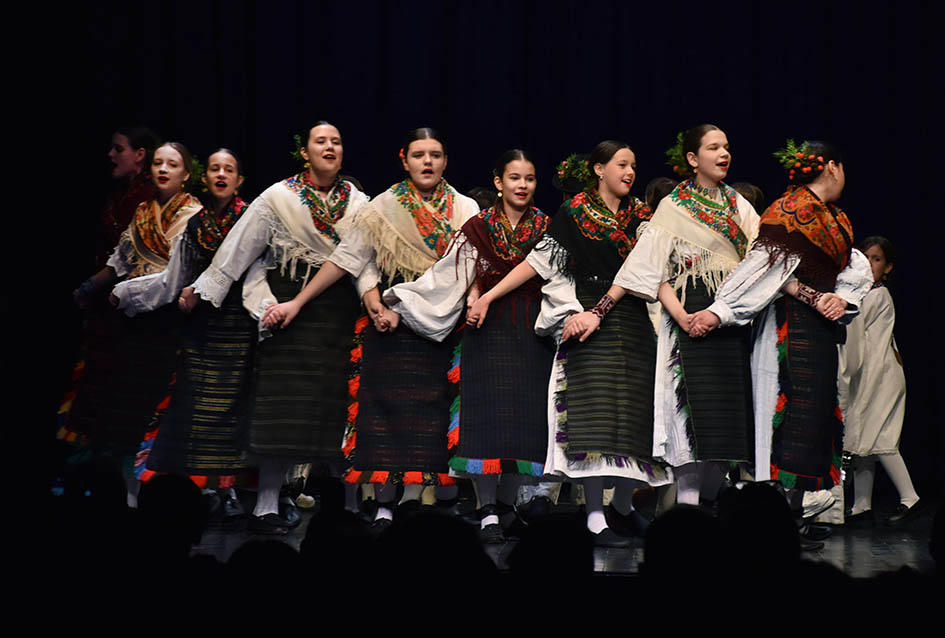 Dvadeset godina tradicije: Folklorni ansambl Požega proslavio veliki jubilej