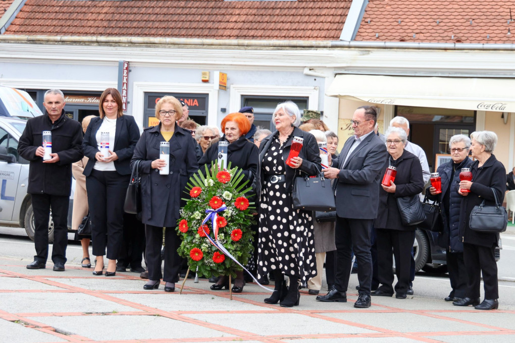 Požega ne zaboravlja svoje heroje: Obilježavanje i skupština Udruge roditelja poginulih branitelja