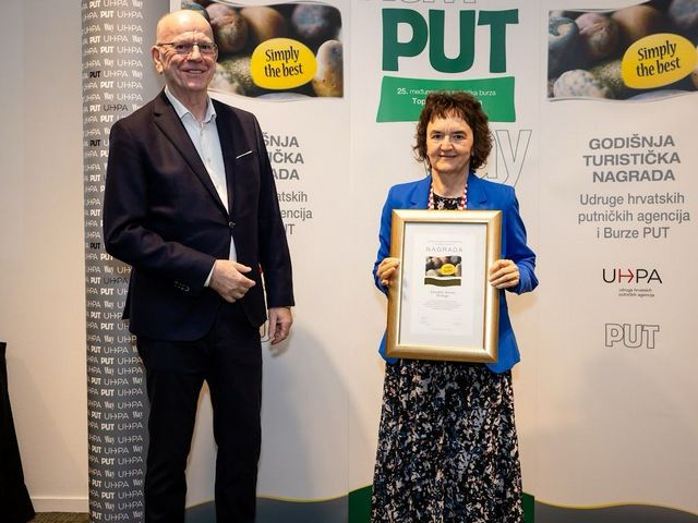 Gradskom muzeju Požega uručena nagrada Simply the Best u kategoriji Kultura i edukacija