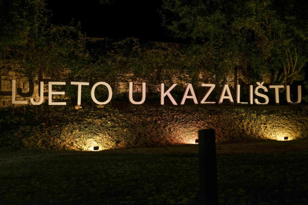 Otvorene Kazališne ljetne večeri uz "Brodolomke" i sjajnu atmosferu