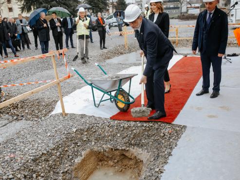 UZ DAN GRADA Položen kamen temeljac za novu požešku osnovnu školu u Babinom viru