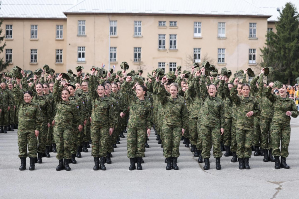 DOMOVINI VJERNI U Požegi prisegnuo prvi naraštaj ročnika nakon ponovnog uvođenja obveznog vojnog roka