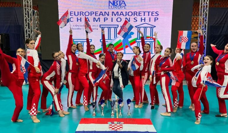 Požeške mažoretkinje iz Bugarske se vratile kao Europske prvakinje