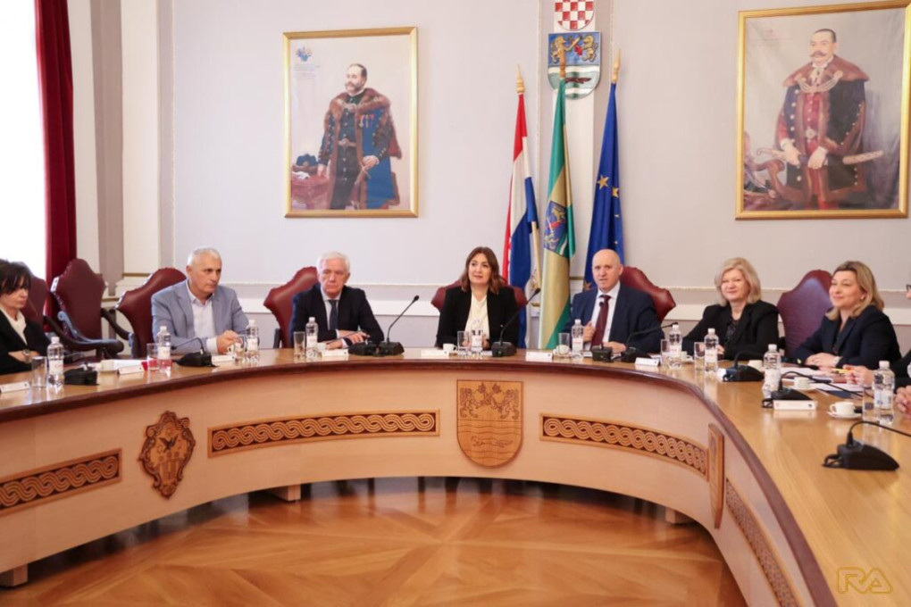 Potpisan Zapisnik i Odluka o predaji na postupanje zahtjeva za upravljanje i raspolaganje nekretninama u vlasništvu RH - upravljanje državnom imovinom prešlo u nadležnost Županije i Grada Požege