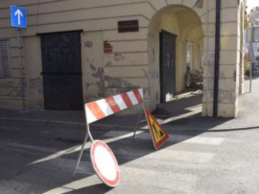 U SREDIŠTU GRADA Završeno asfaltiranje Županijske ulice u Požegi