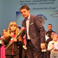 1b3e910d-8276-4043-844f-c0950919bb22