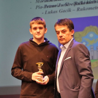 81bff020-c4d9-4360-b54c-2a198206a2ed