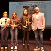 8ec007cd-1510-40aa-8eb8-d05cda3d6a35