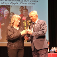 a5263d0b-f0a2-41ee-8abf-f50733e1244c