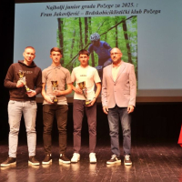 ca2ee29a-03f8-480f-98d3-4a77d982868f